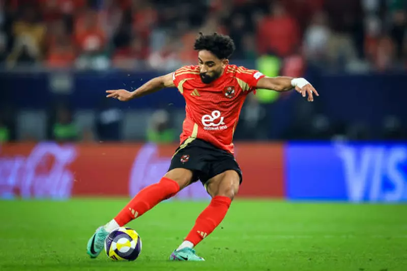 مروان عطية: كنت أطمح للمشاركة في مباراة القمة ورفضت كافة العروض حباً في الأهلي